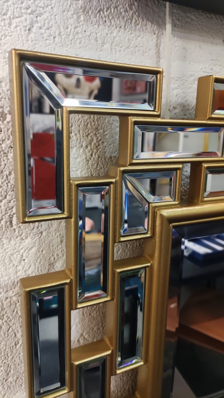 MI033, Miroir "DIAMOND", miroir Diamond, à facettes biseauté gold, 100x100cm.